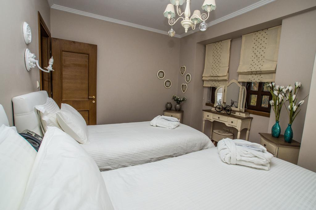 Evmorfes Villas Polygyros Номер фото