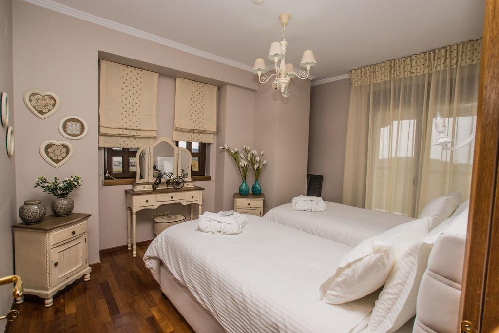 Evmorfes Villas Polygyros Номер фото